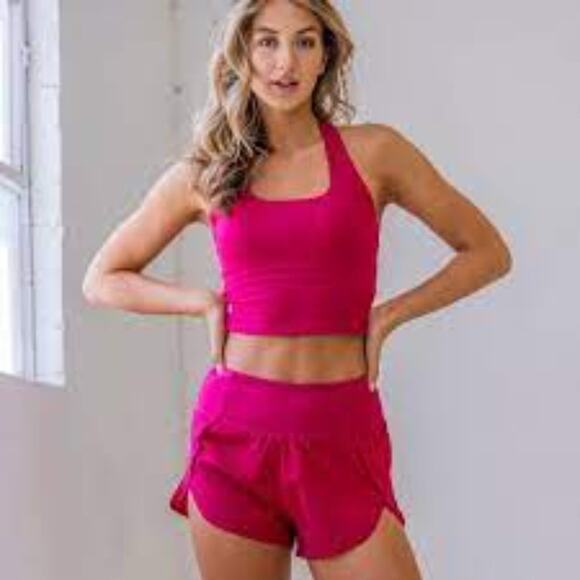 Senita Athletics Shorts Size L Marathon Raspberry Shorts Pockets and Inner Liner - Picture 3 of 10